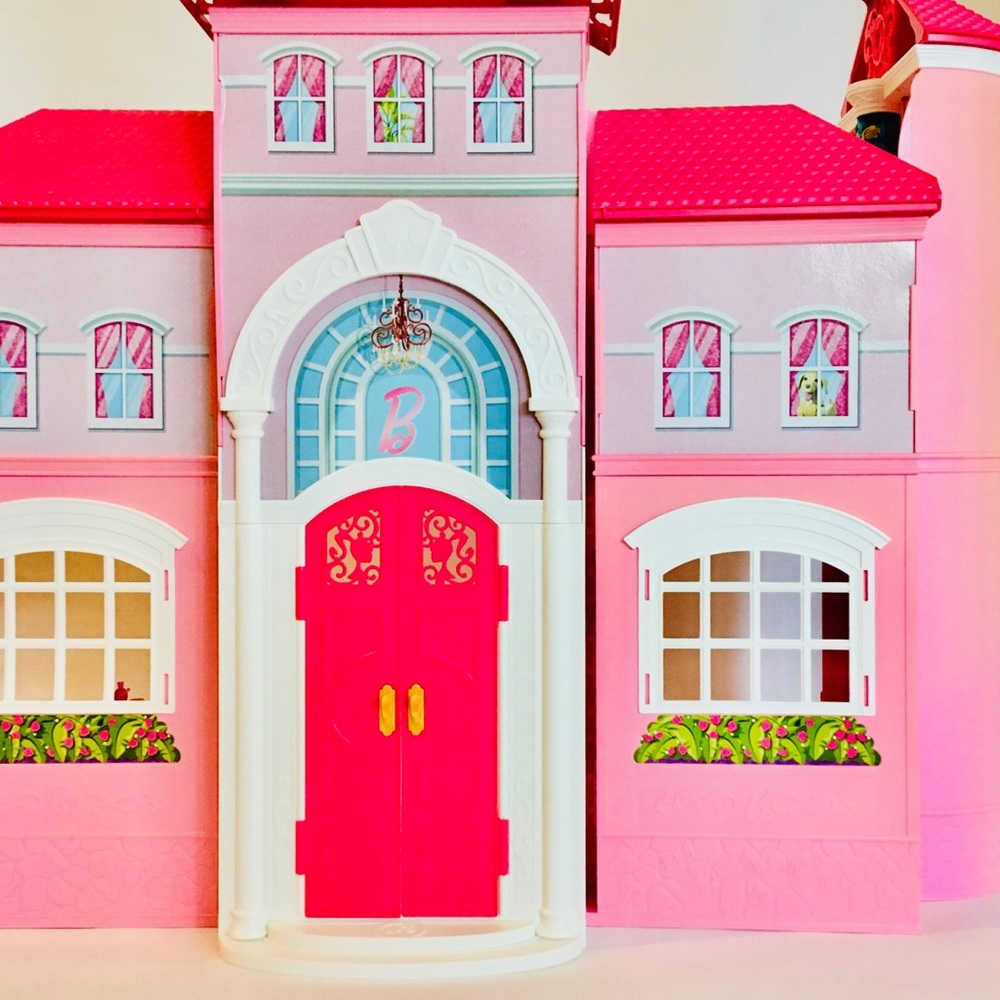 Barbie Dream House